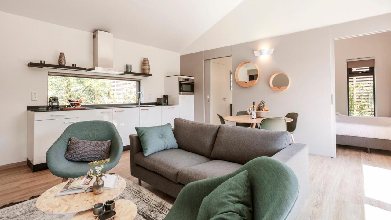 Dutchen Suitelodges Gooilanden Loosdrecht Exterior photo