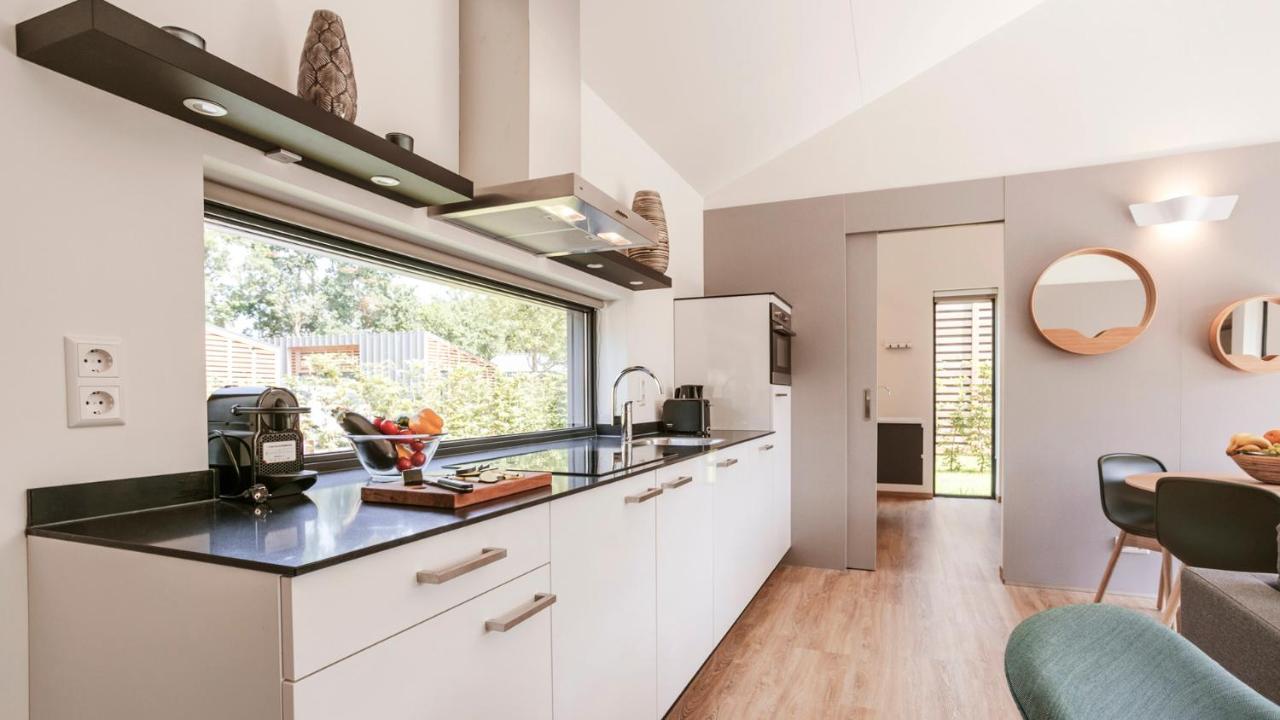 Dutchen Suitelodges Gooilanden Loosdrecht Exterior photo