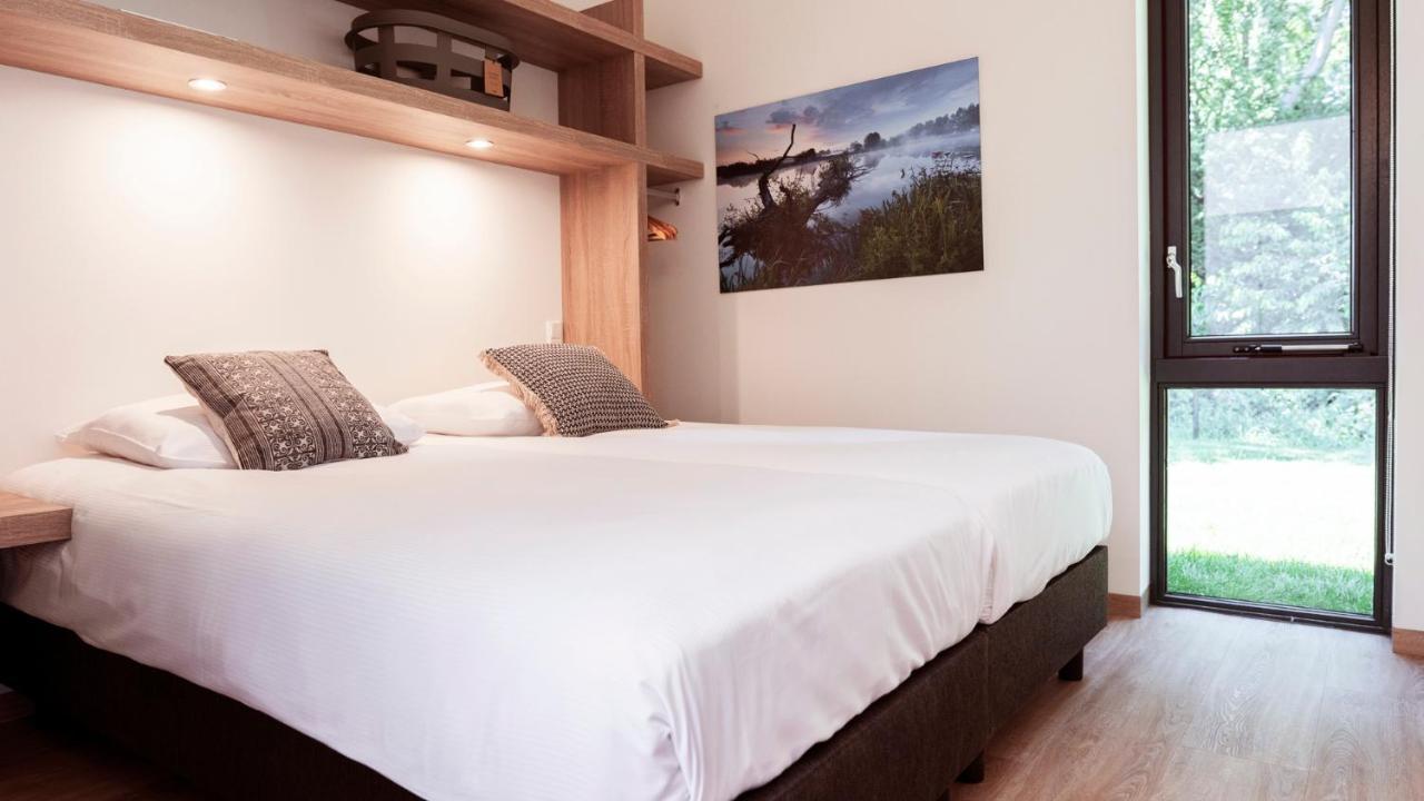 Dutchen Suitelodges Gooilanden Loosdrecht Exterior photo