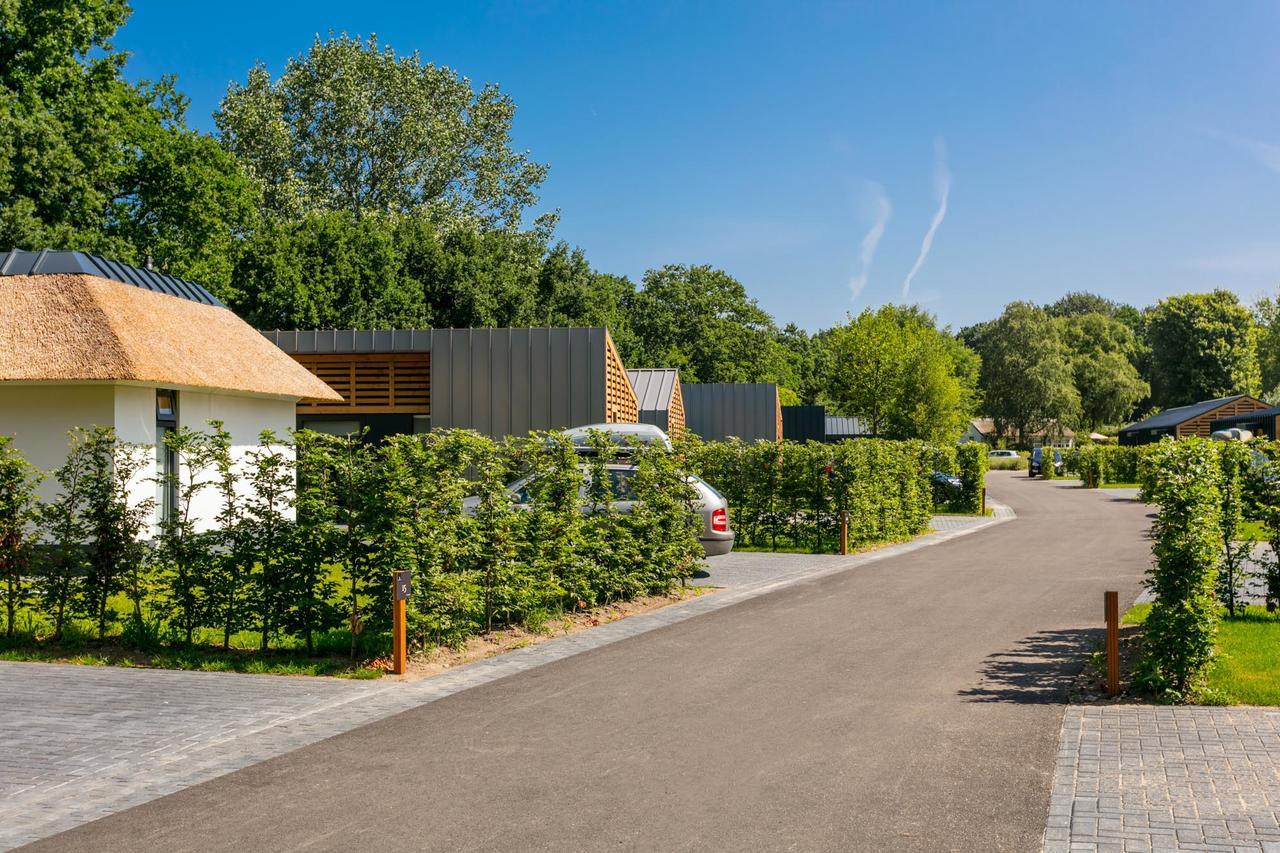 Dutchen Suitelodges Gooilanden Loosdrecht Exterior photo